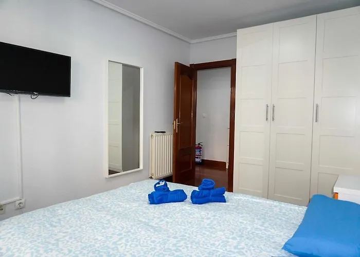 Apartamento Con Piscina De Junio A Septiembre Y A 100 M De La Playa