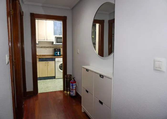 Con Piscina De Junio A Septiembre Y A 100 M De La Playa Apartamento *